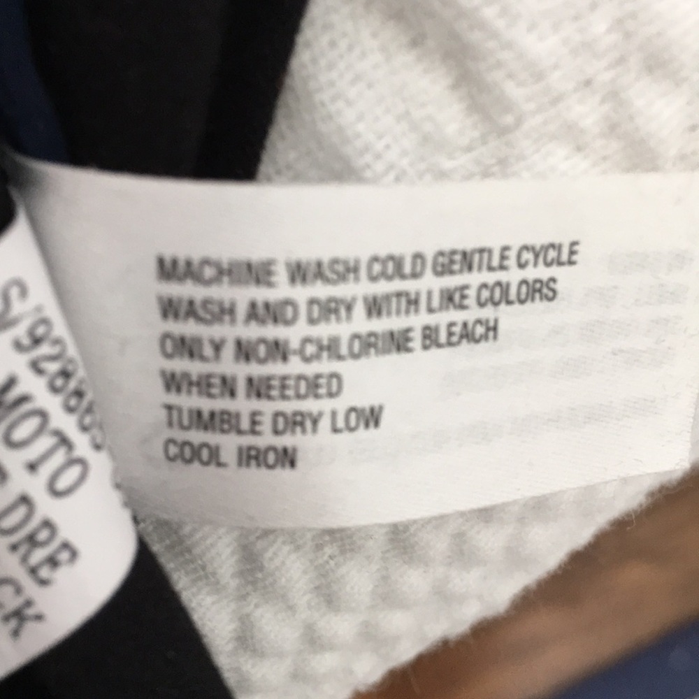 GAP Black Dress - Picture 6 of 6